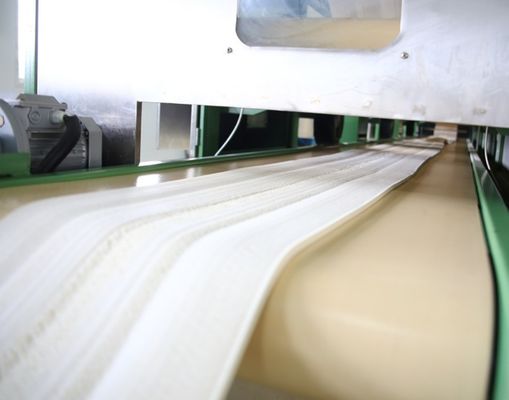 kopen Dowhon OEM FKM Fluoroelastomeer voorverbinding met peroxidecuring voor uitstekende bindingseigenschappen en schimmelvrijstelling online manufacture