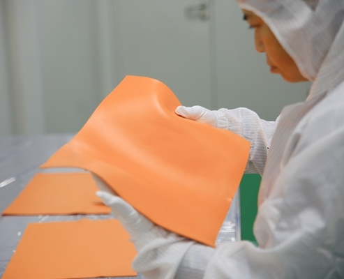 kopen Hydrogeneerd nitrilbutadiene rubber HNBR samengestelde treksterkte 10-20 MPa Verlenging bij breuk 200-400% Langdurig online manufacture