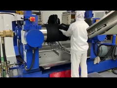 Oliebestendige FKM-rubberverbinding voor uitstekende scheurbestandheid Zwart gebruikt voor O-ringen en zegels